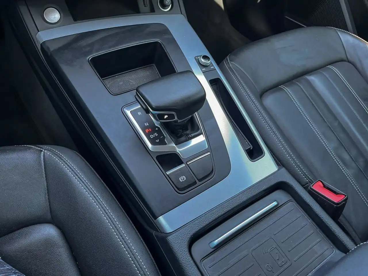 Audi Q5 - Image 21