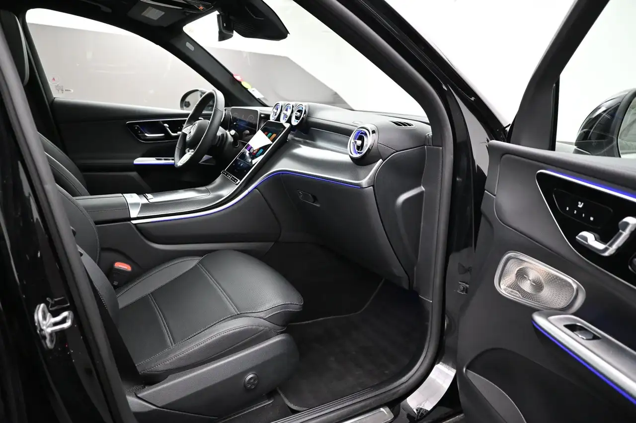 Mercedes-Benz GLC - Image 31