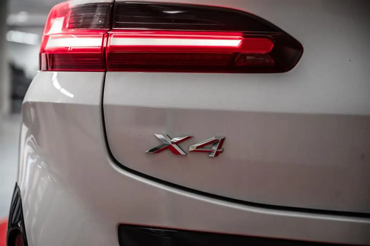 BMW X4 - Image 4