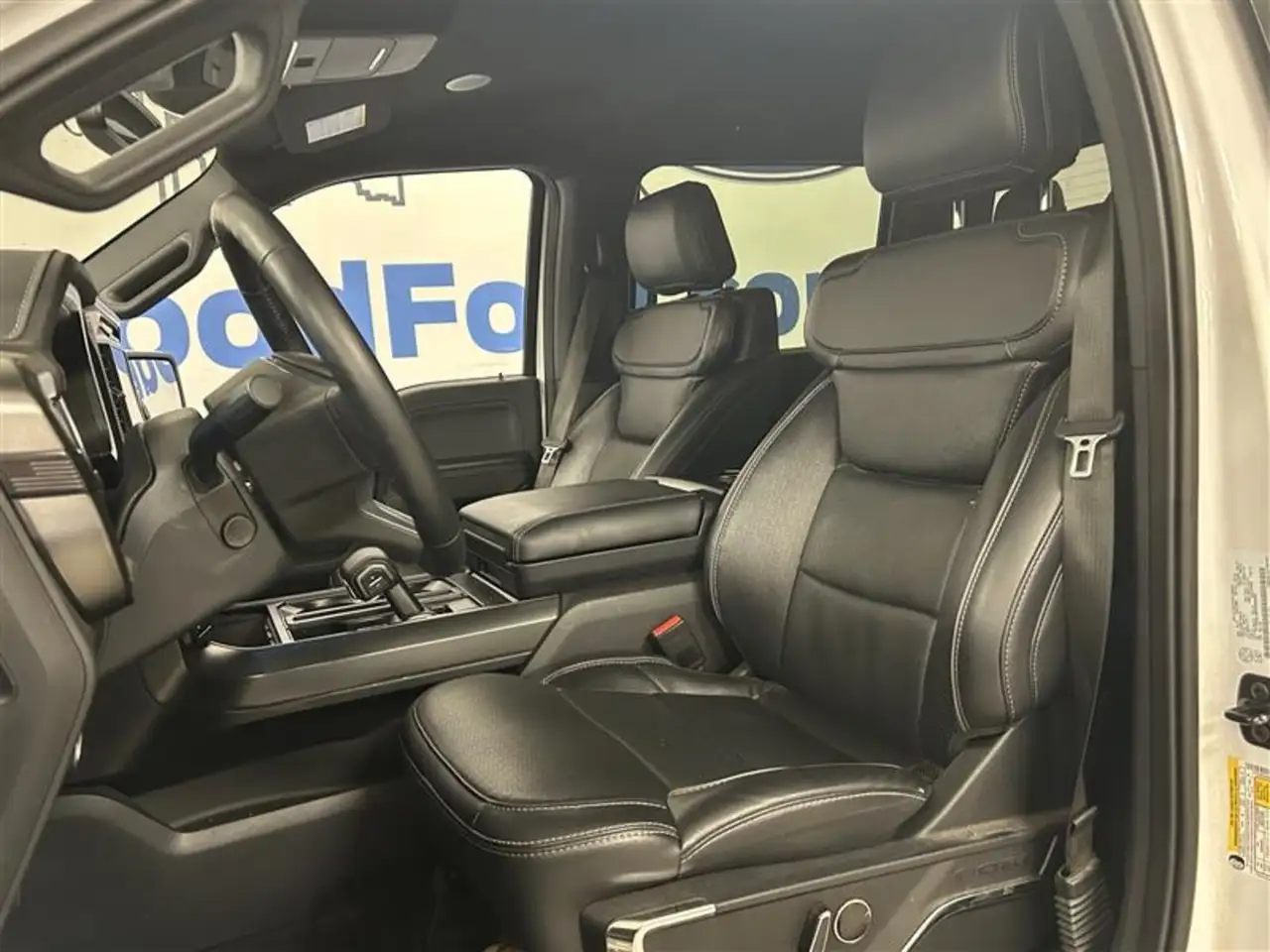 Ford F-150 - Image 11