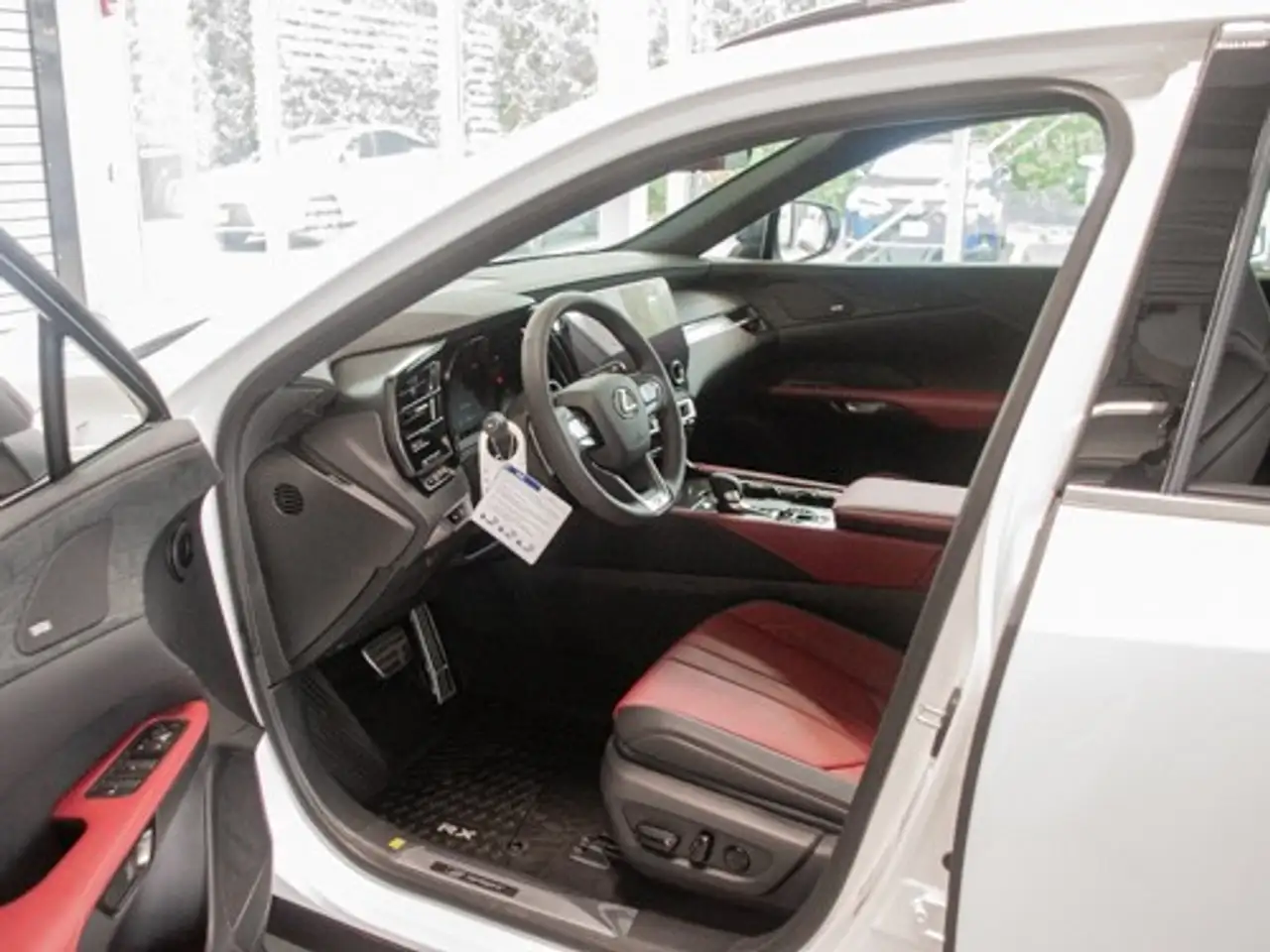 Lexus RX 350 - Image 10