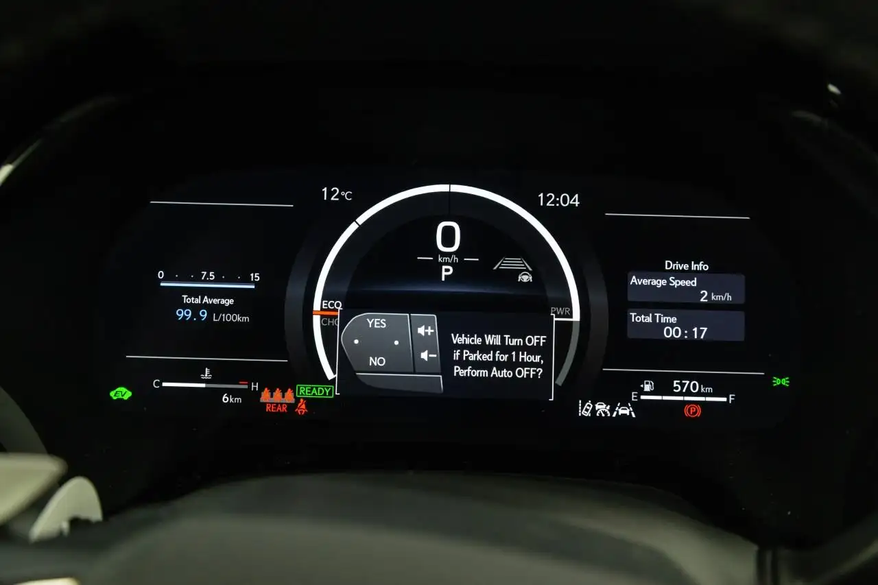 Lexus RX 500h - Image 22