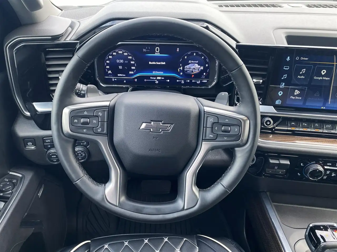 Chevrolet Silverado 1500 - Image 15