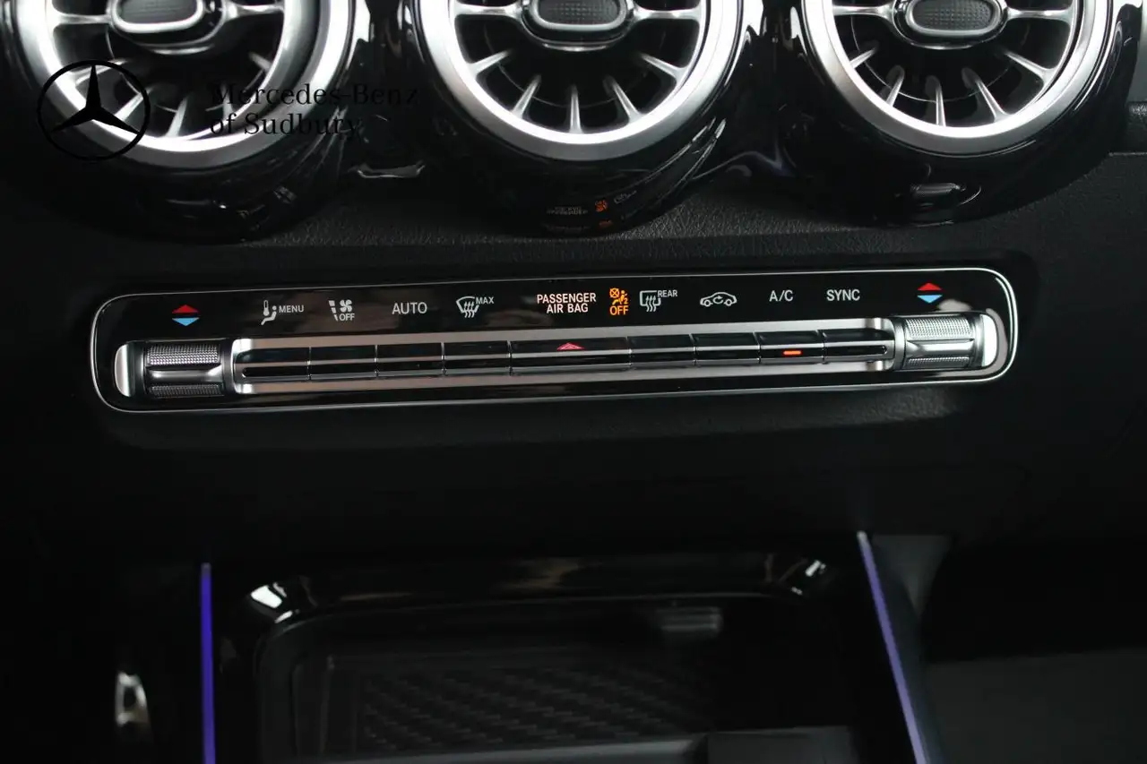 Mercedes-Benz GLB - Image 20