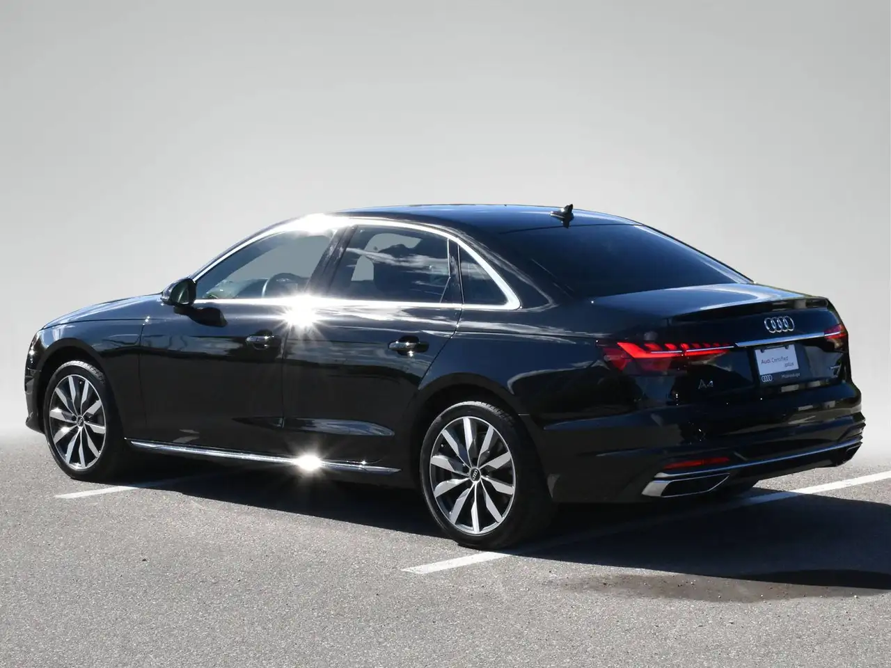 Audi A4 - Image 4