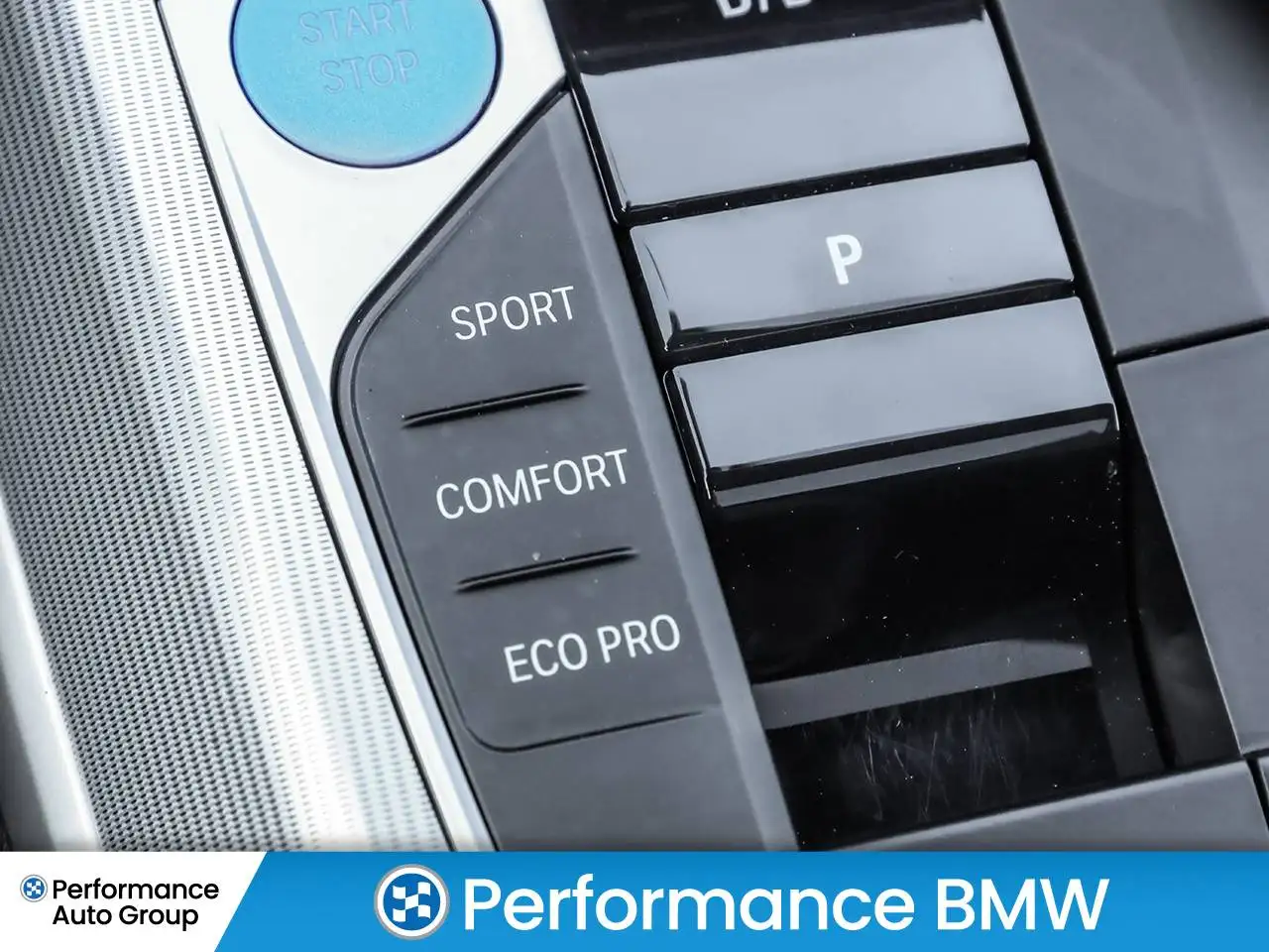 BMW i4 - Image 28
