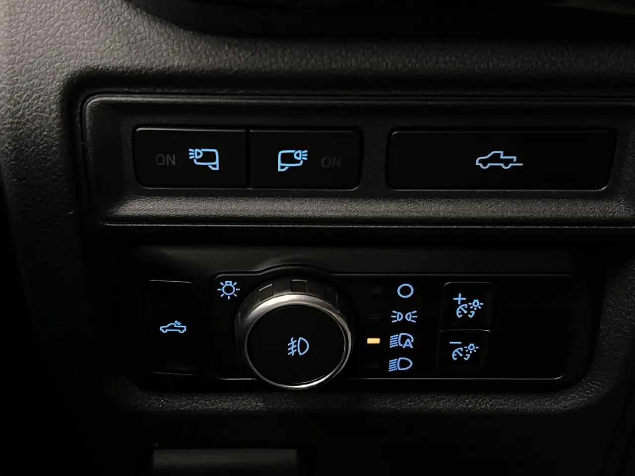 Ford F-150 - Image 29