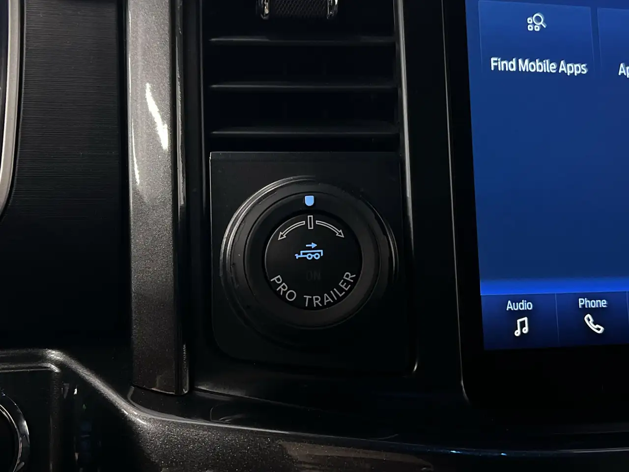 Ford F-150 - Image 30