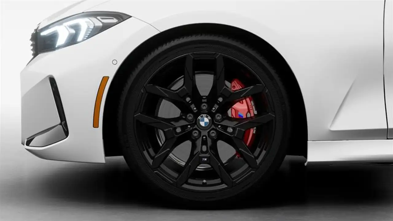 BMW 3 Series - Image 7