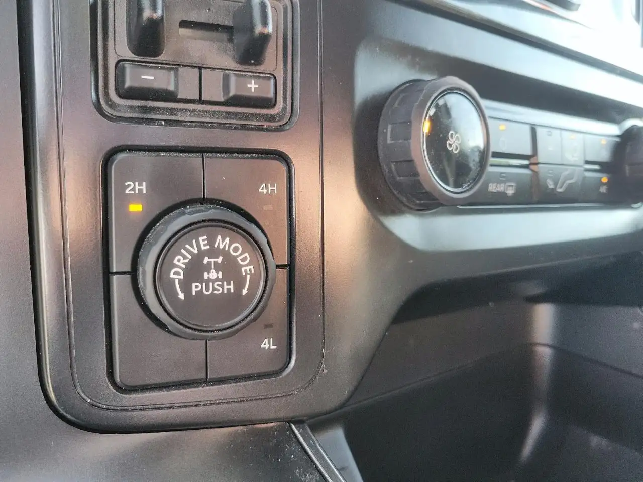 Ford F-150 - Image 15