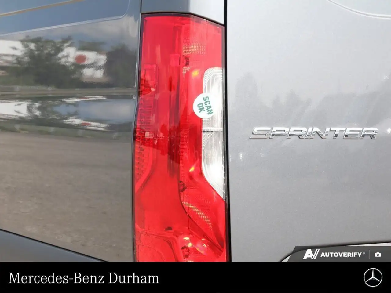 Mercedes-Benz Sprinter - Image 12