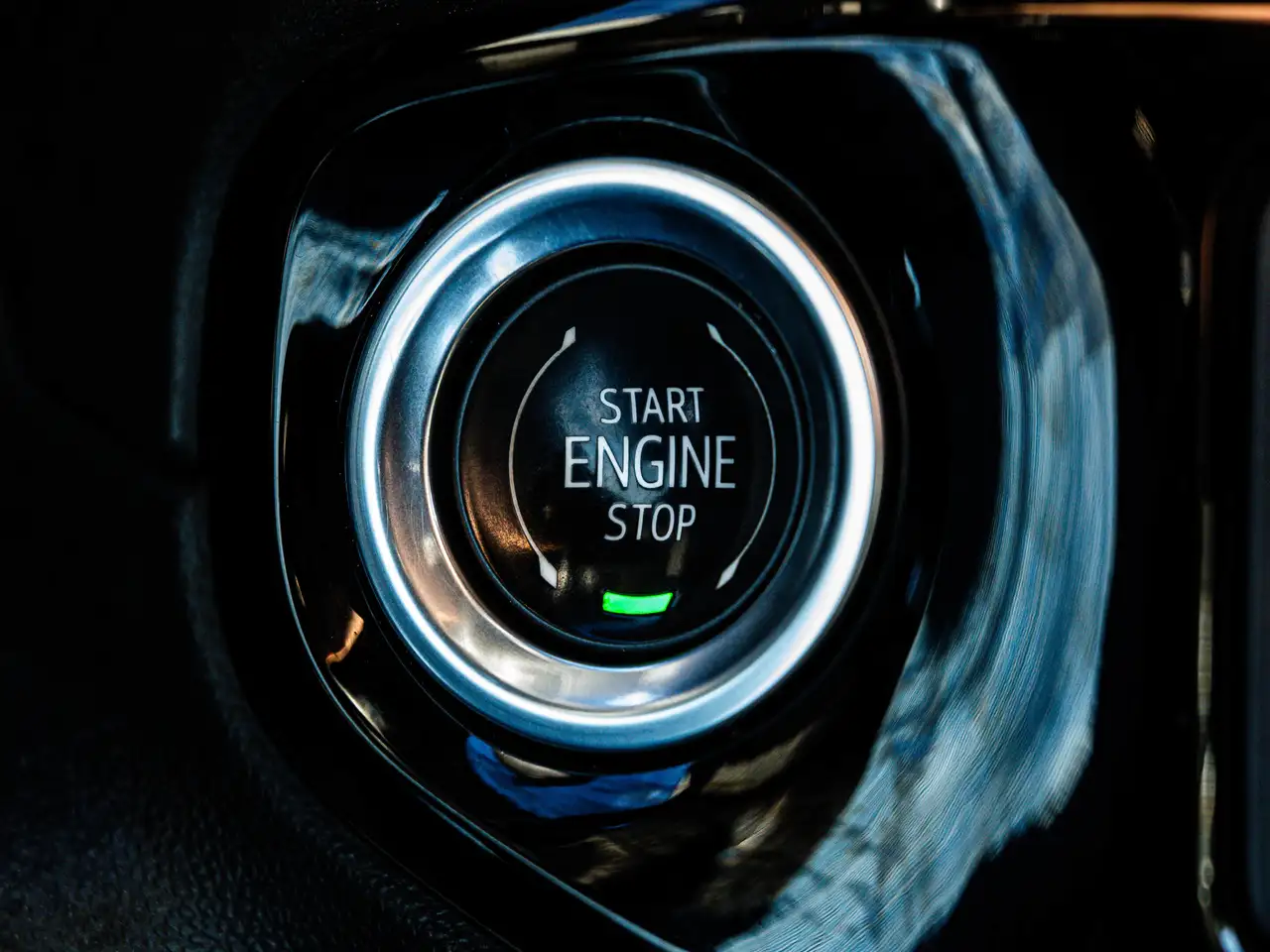 Chevrolet Silverado 1500 - Image 26