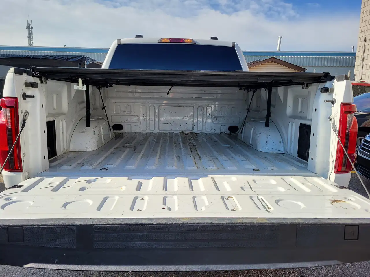 Ford F-150 - Image 26