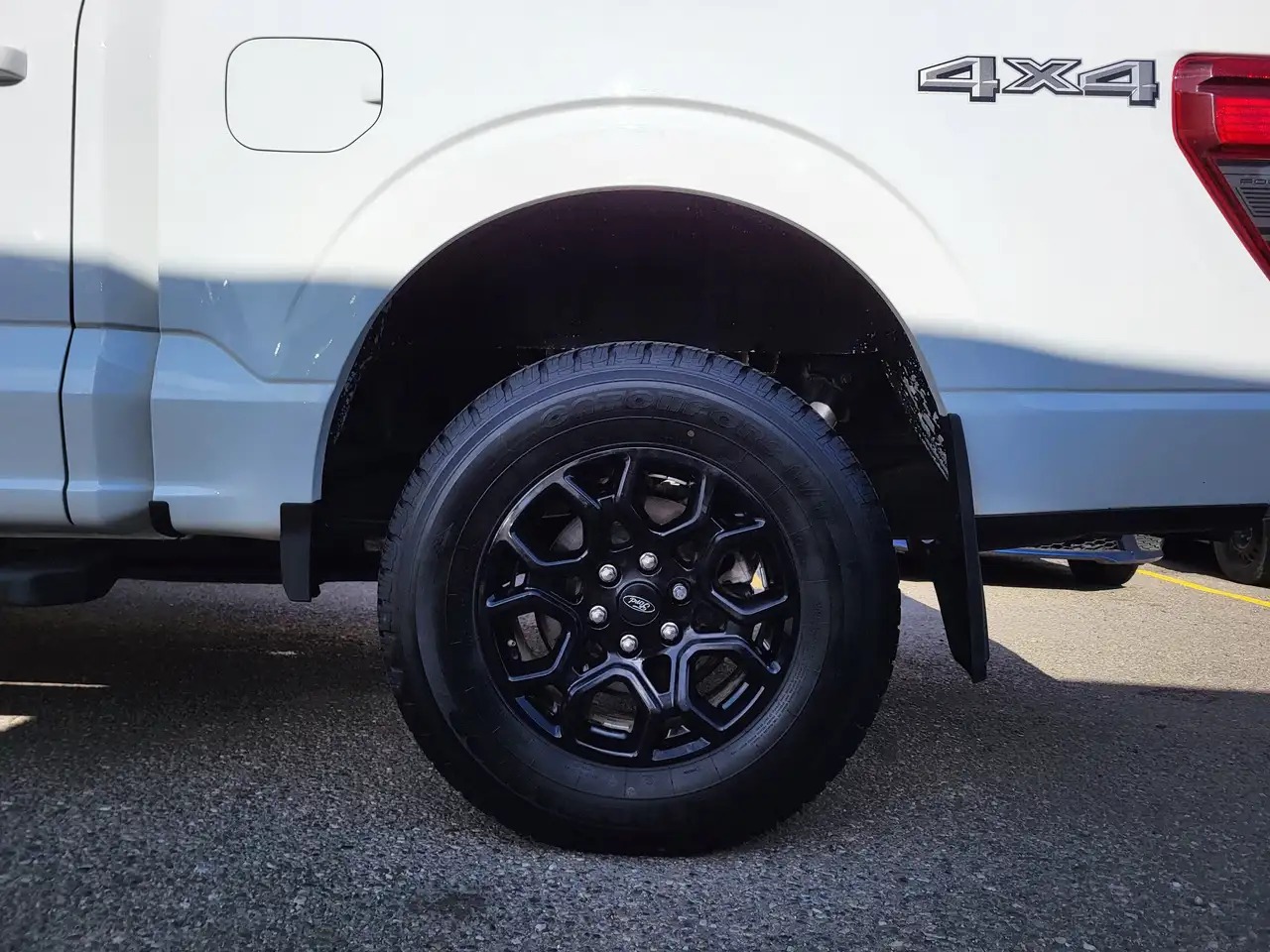 Ford F-150 - Image 27
