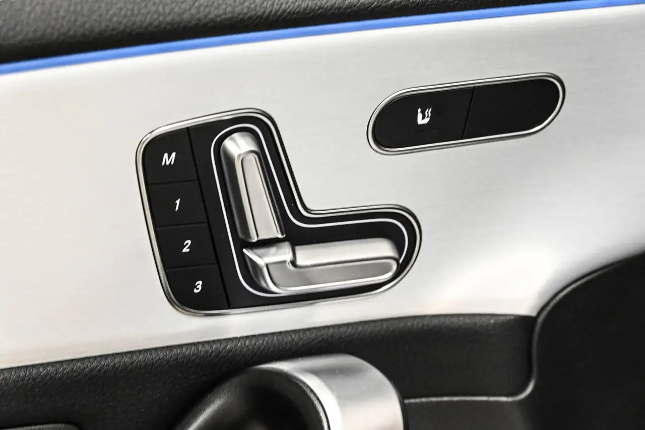 Mercedes-Benz CLA - Image 17
