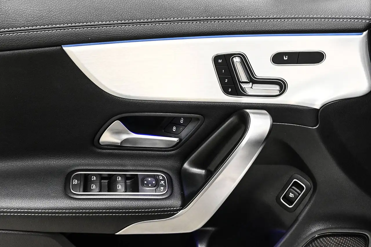 Mercedes-Benz CLA - Image 16