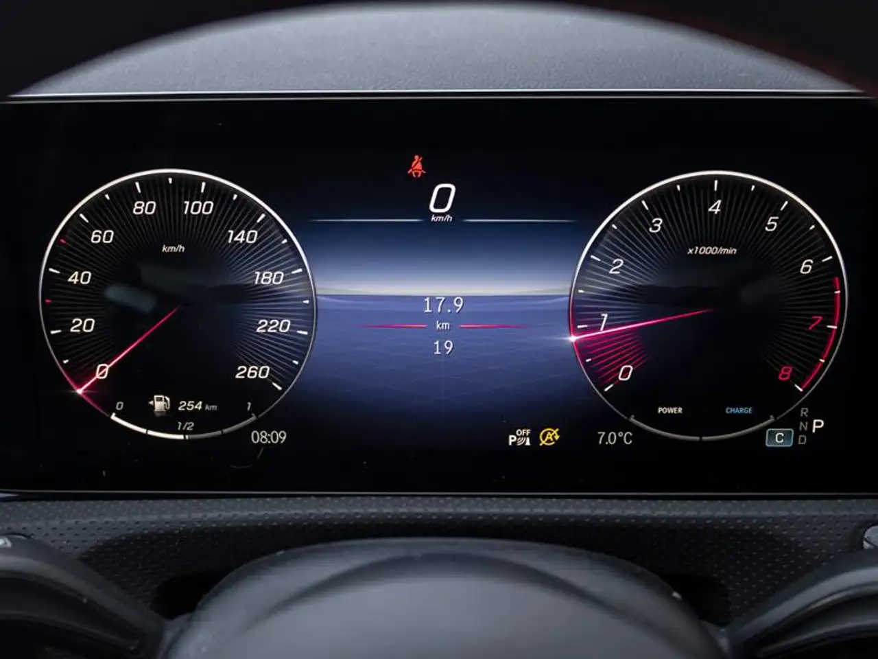 Mercedes-Benz CLA - Image 10