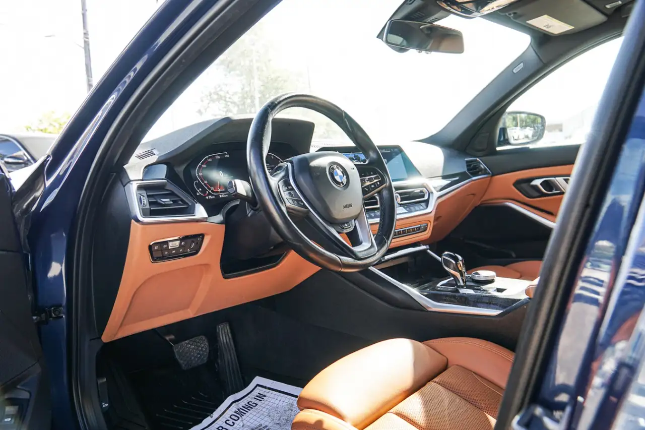 BMW 3 Series - Image 11