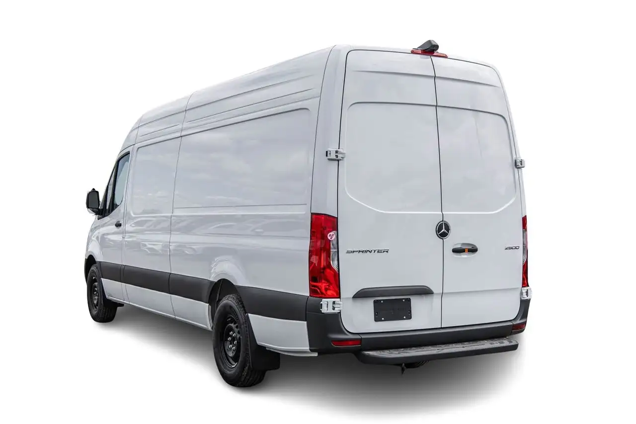 Mercedes-Benz Sprinter 2500 - Image 6