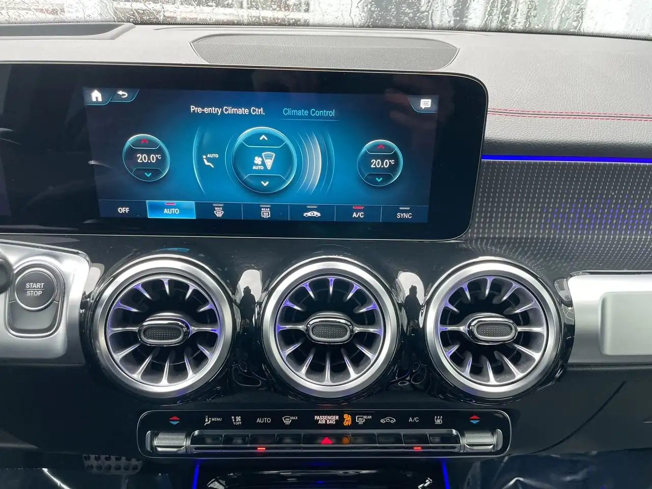 Mercedes-Benz EQB - Image 27