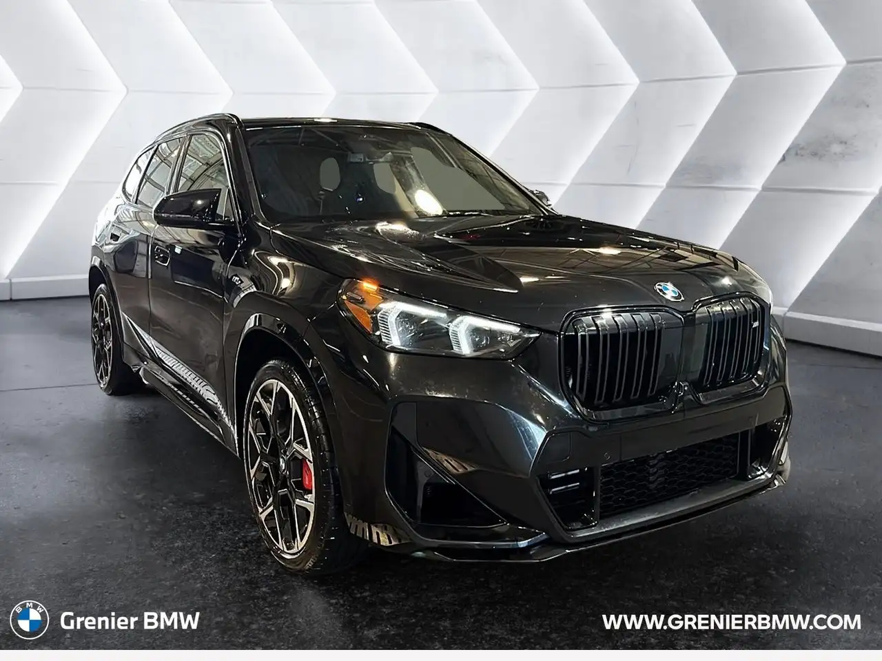 BMW X1 - Image 1
