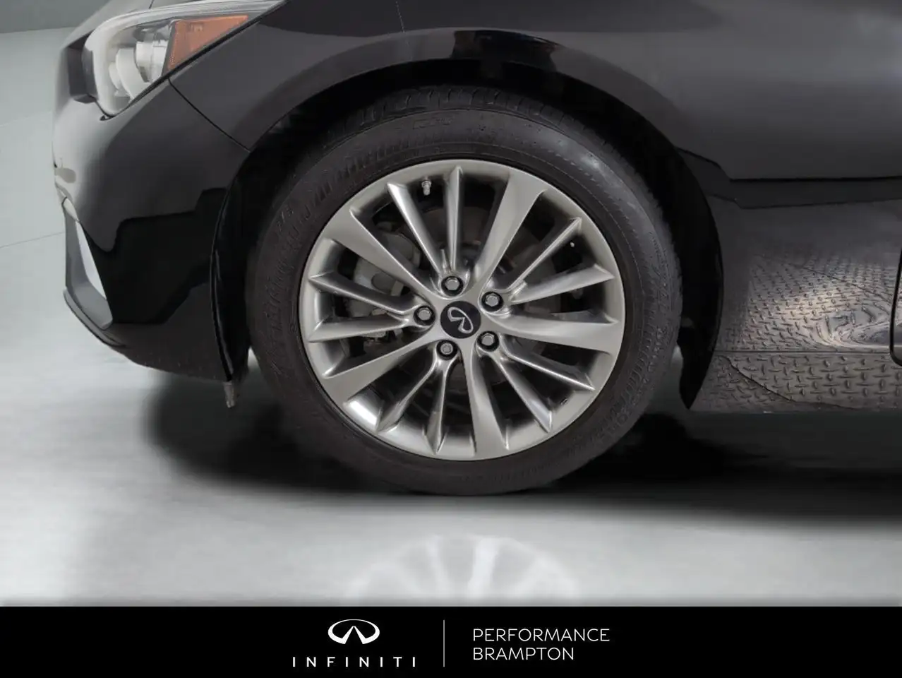 Infiniti Q50 - Image 11