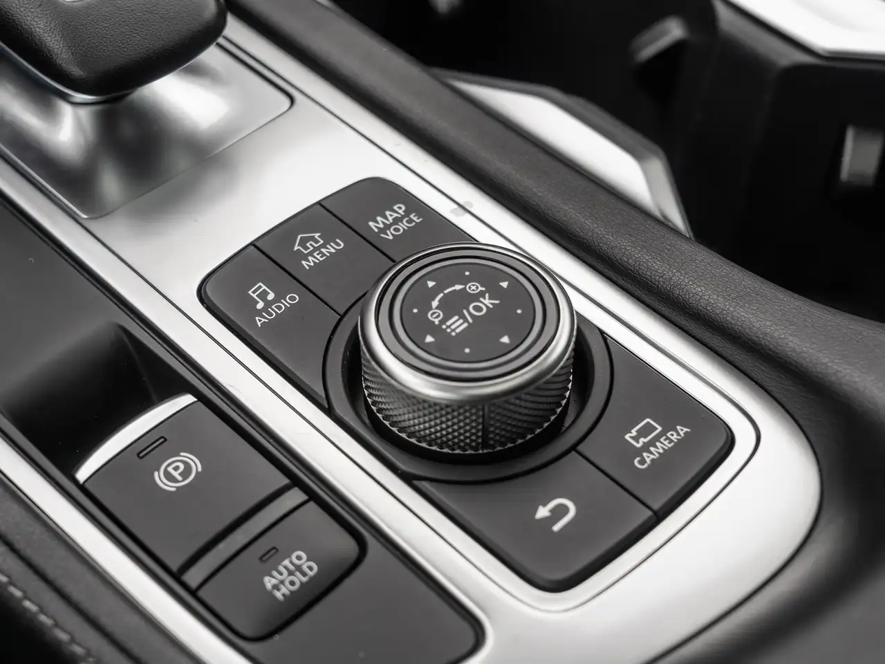 Infiniti QX60 - Image 19