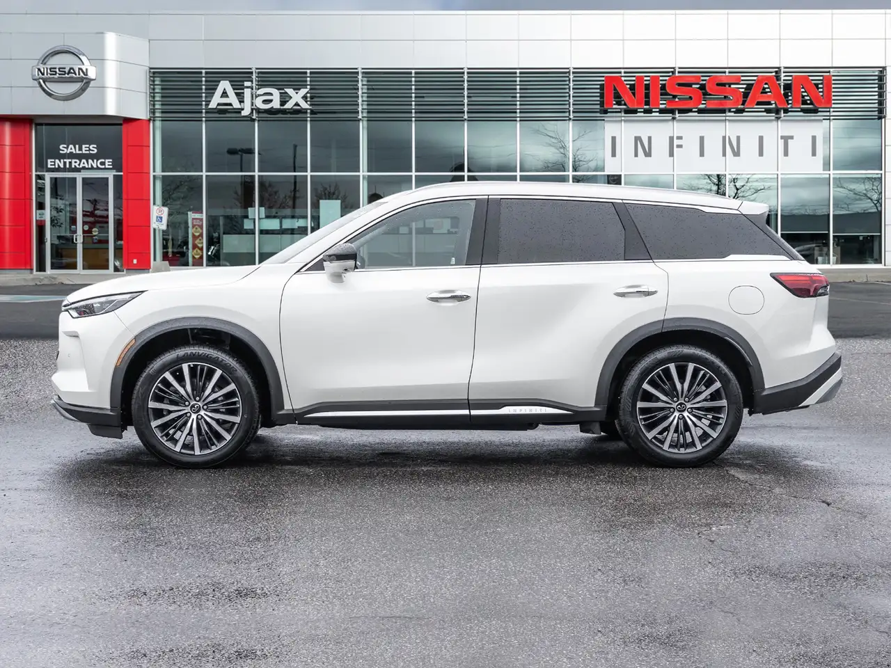 Infiniti QX60 - Image 3
