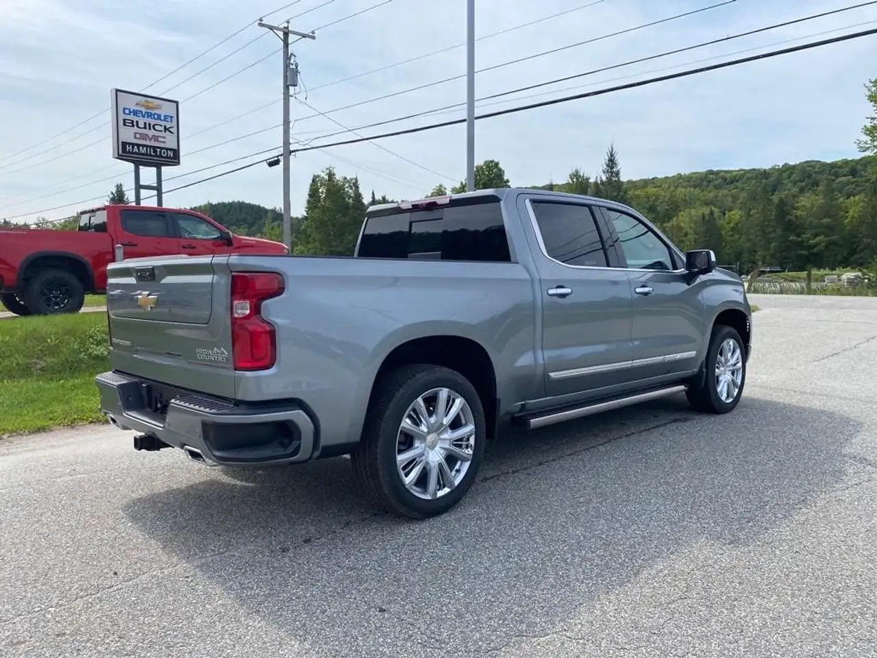 Chevrolet Silverado 1500 - Image 4