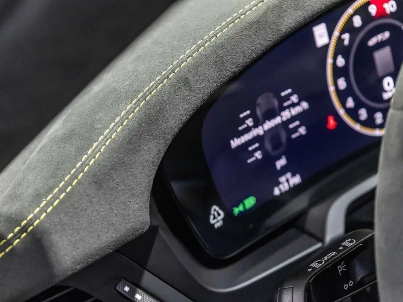Porsche 911 - Image 27