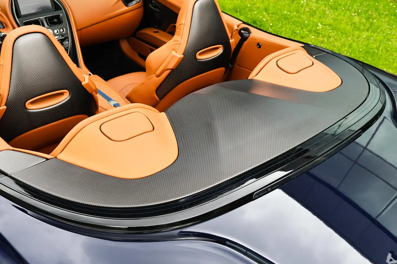 Aston Martin DBS - Image 25