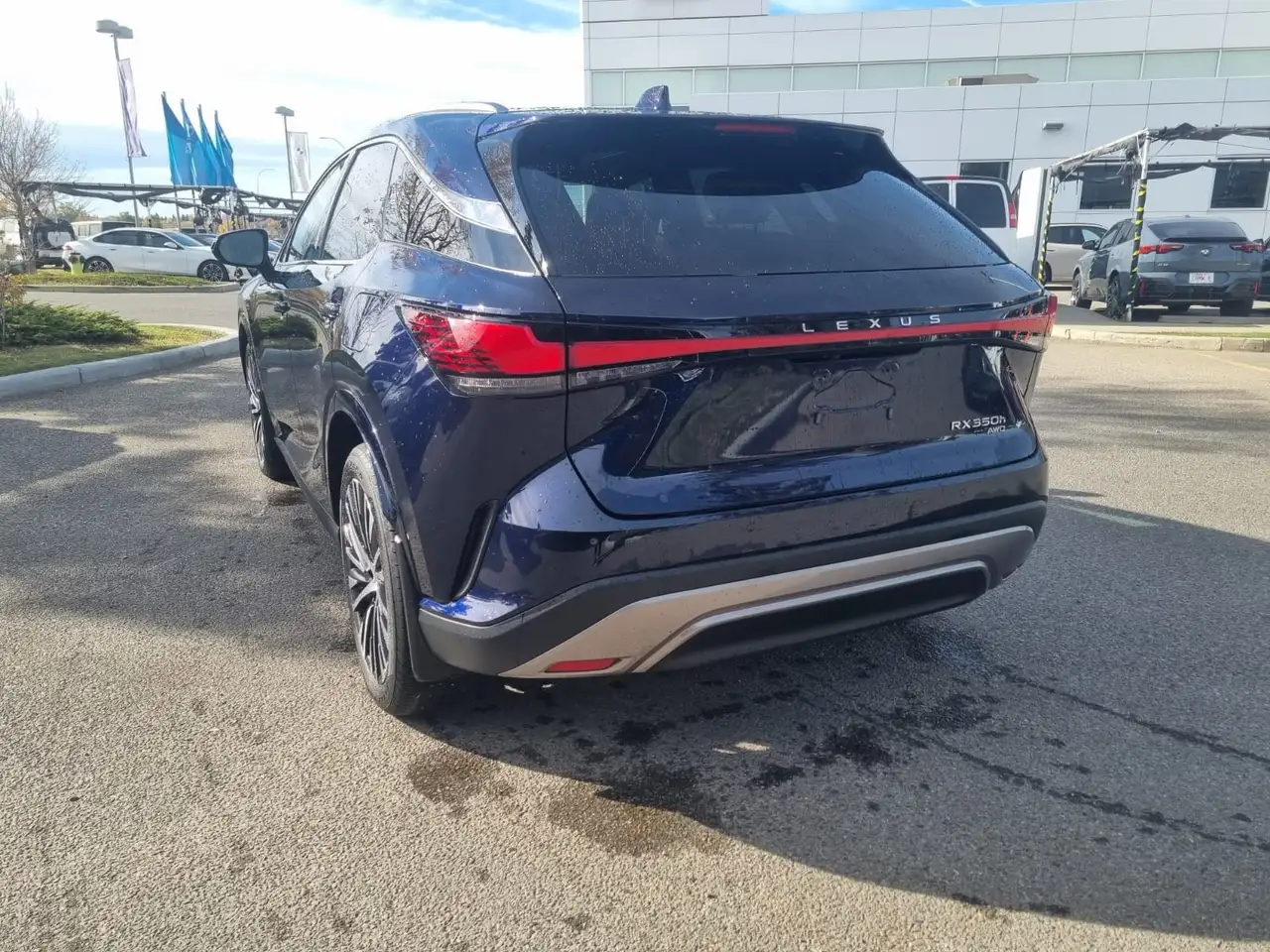 Lexus RX 350h - Image 4