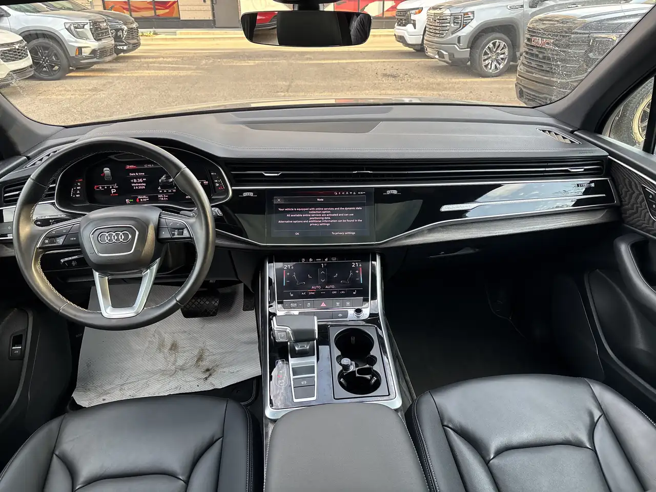 Audi Q7 - Image 11