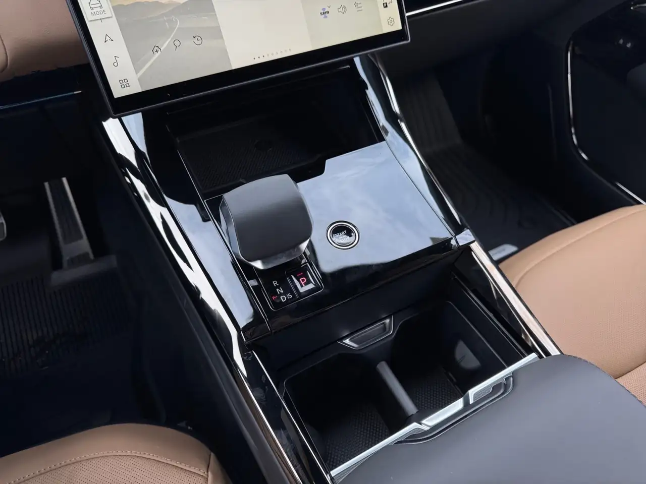 Land Rover Range Rover Sport - Image 17