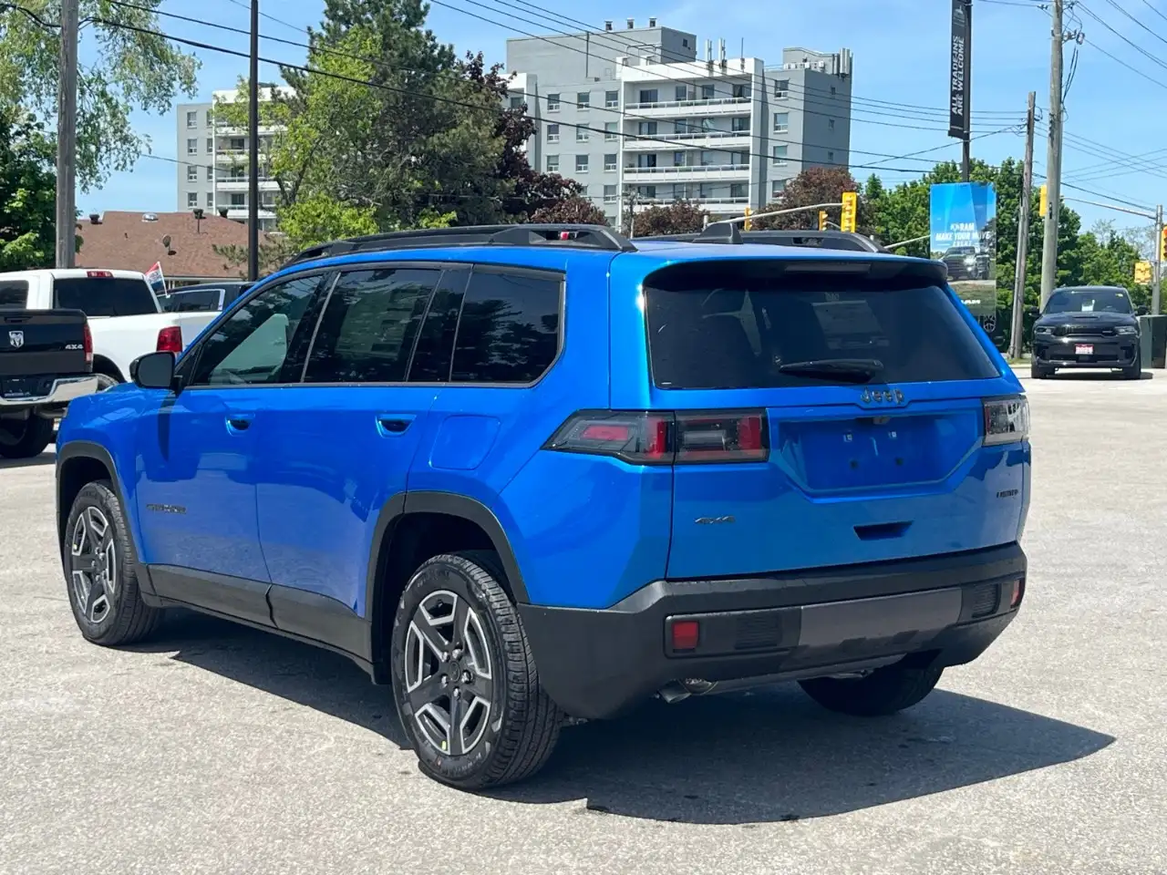 Jeep Cherokee - Image 5