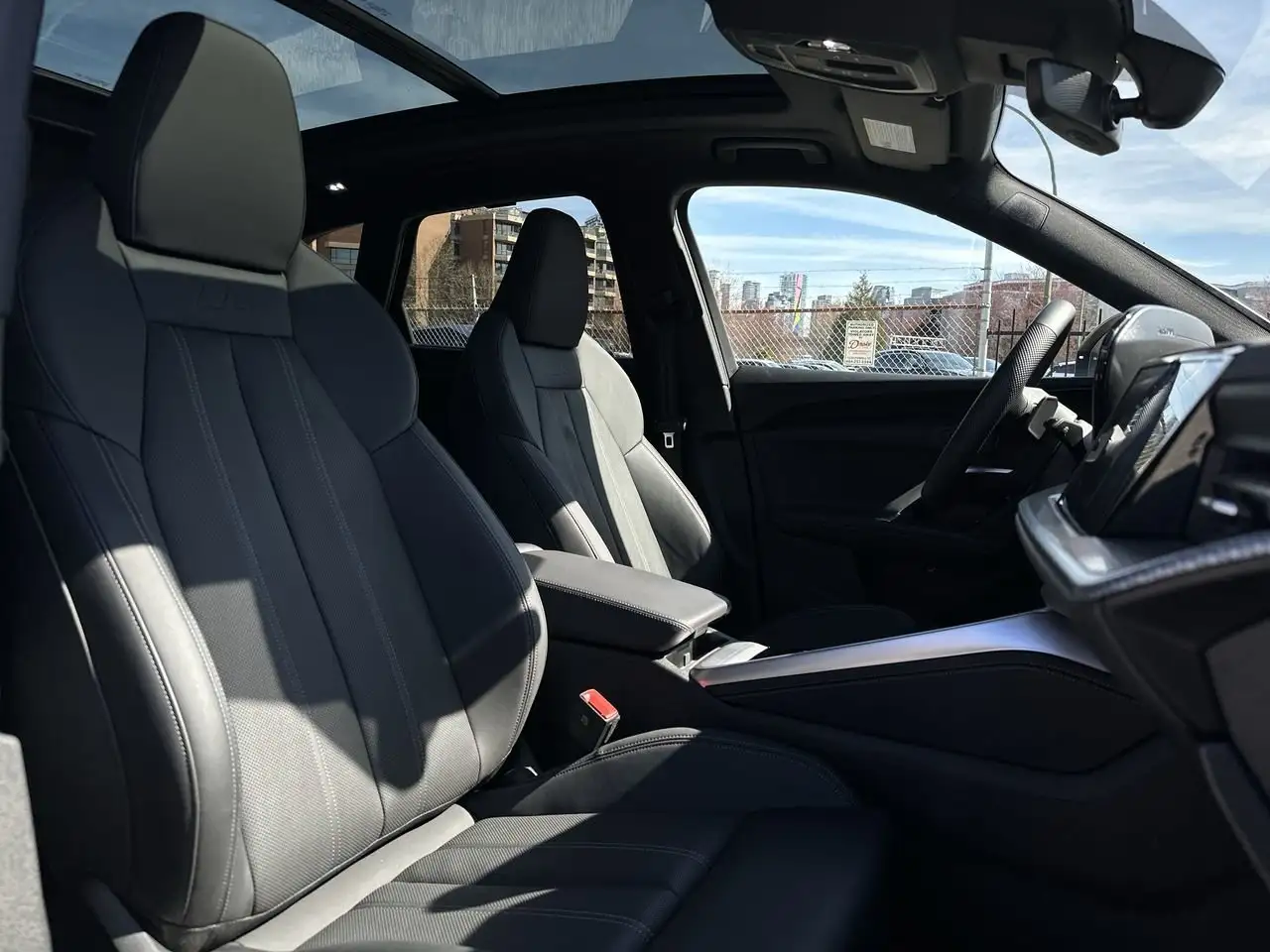 Audi Q5 - Image 32