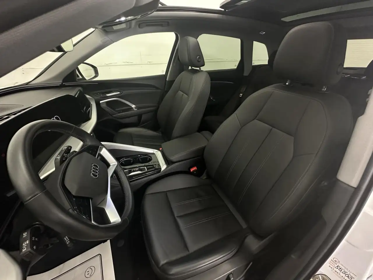 Audi Q5 - Image 13