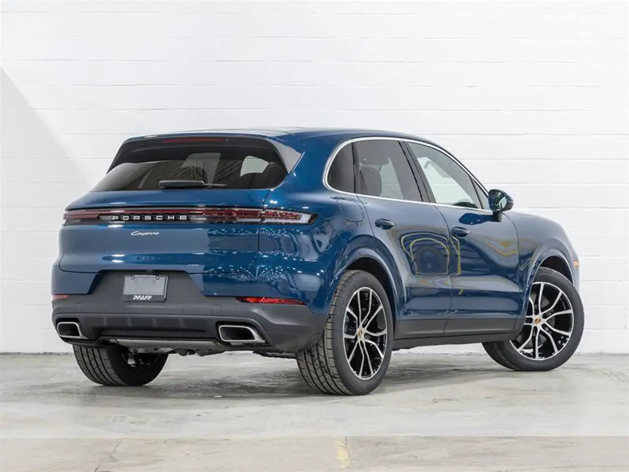 Porsche Cayenne - Image 11