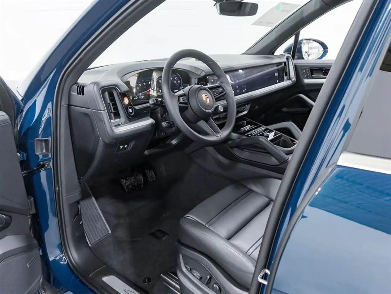 Porsche Cayenne - Image 14