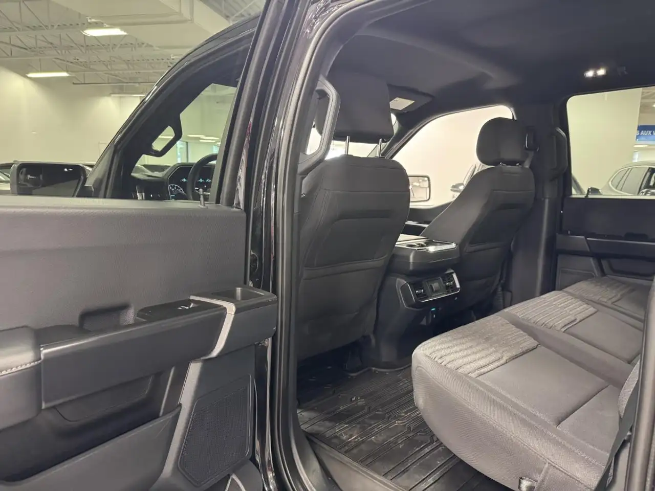 Ford F-150 - Image 15