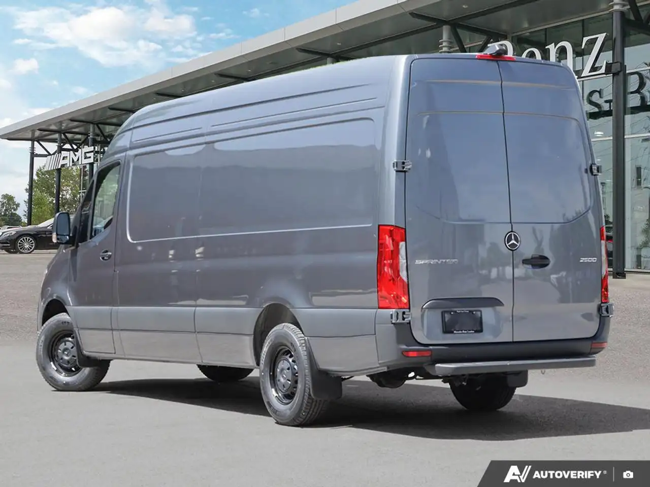Mercedes-Benz Sprinter - Image 4
