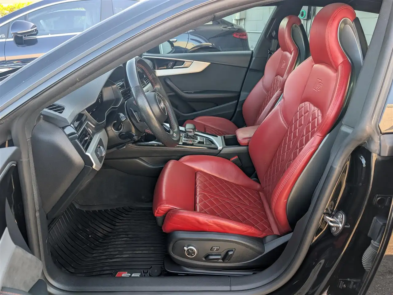 Audi S5 - Image 10