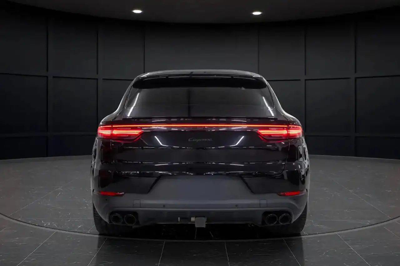 Porsche Cayenne - Image 9