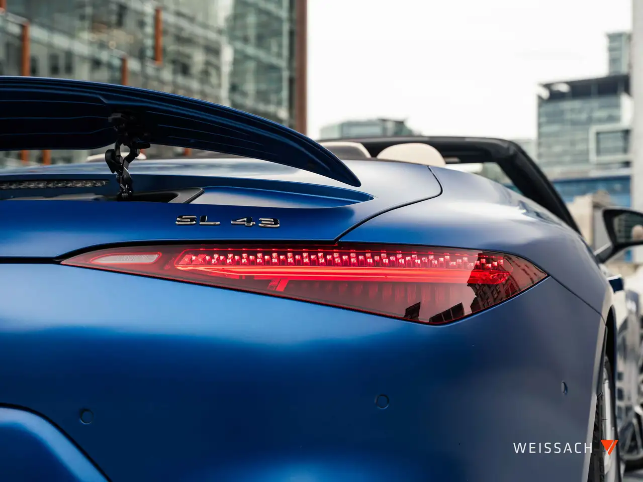 Mercedes-Benz SL - Image 31
