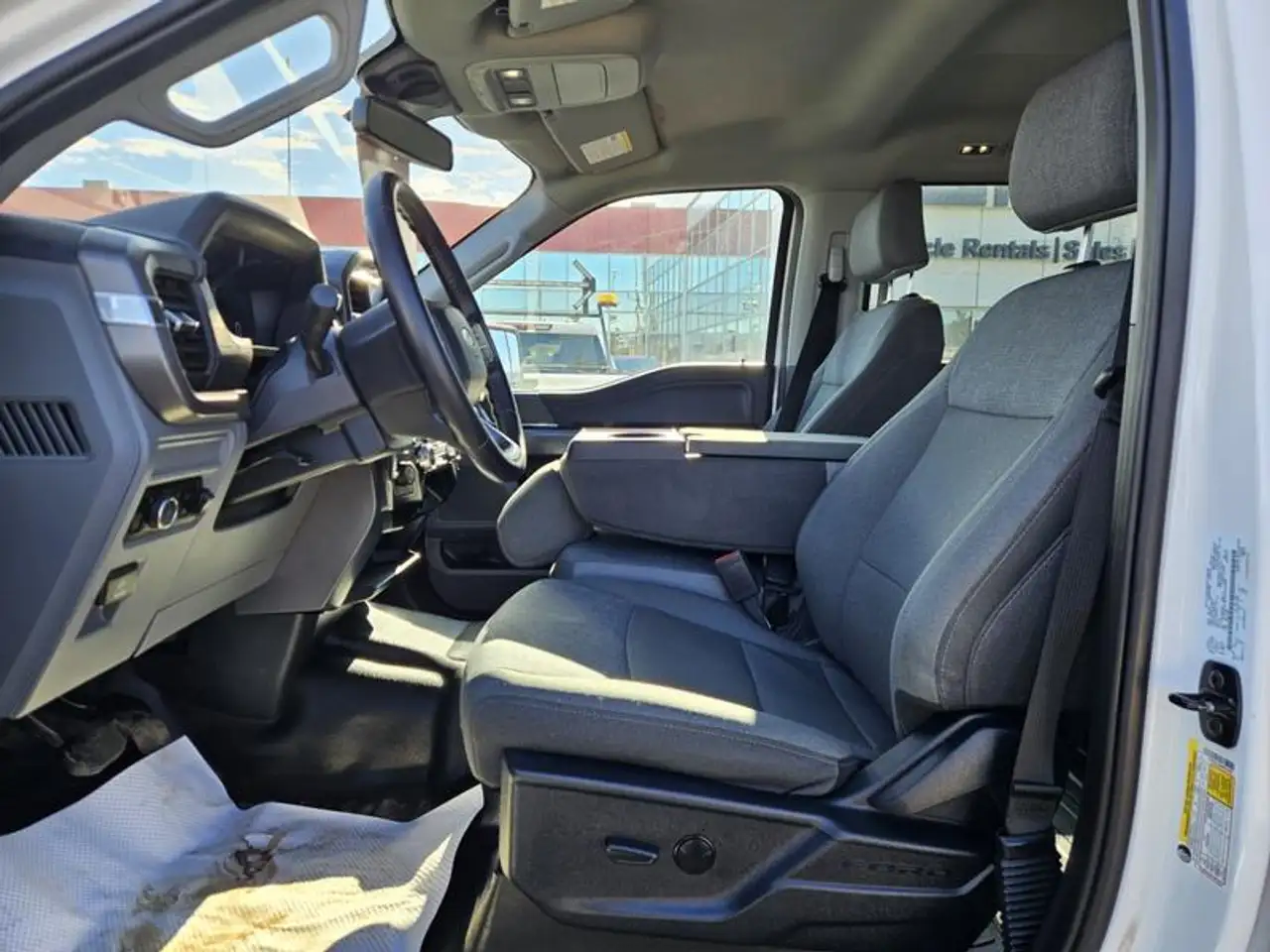 Ford F-150 - Image 13