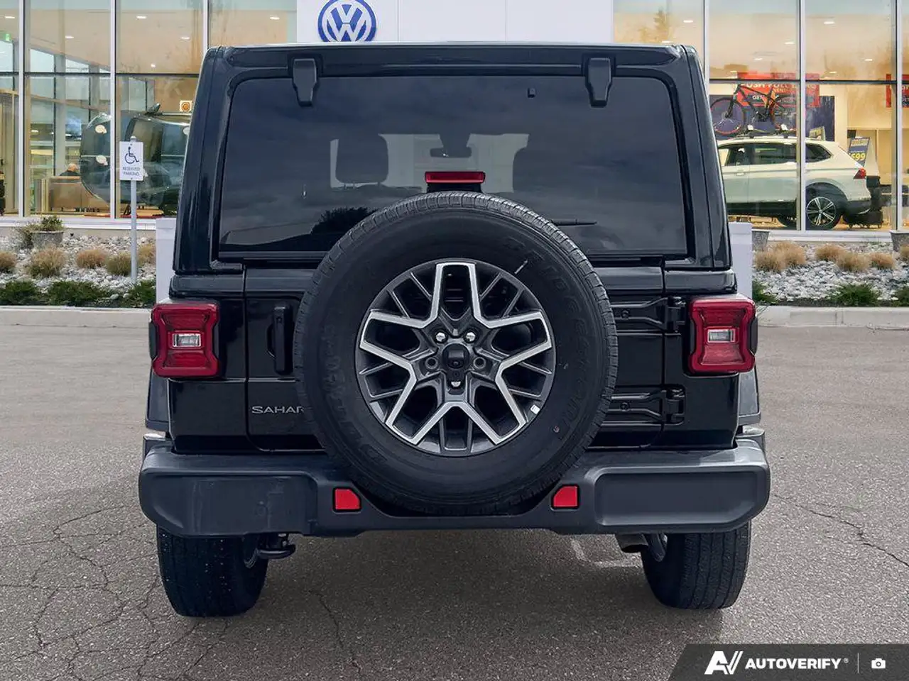 Jeep Wrangler - Image 4