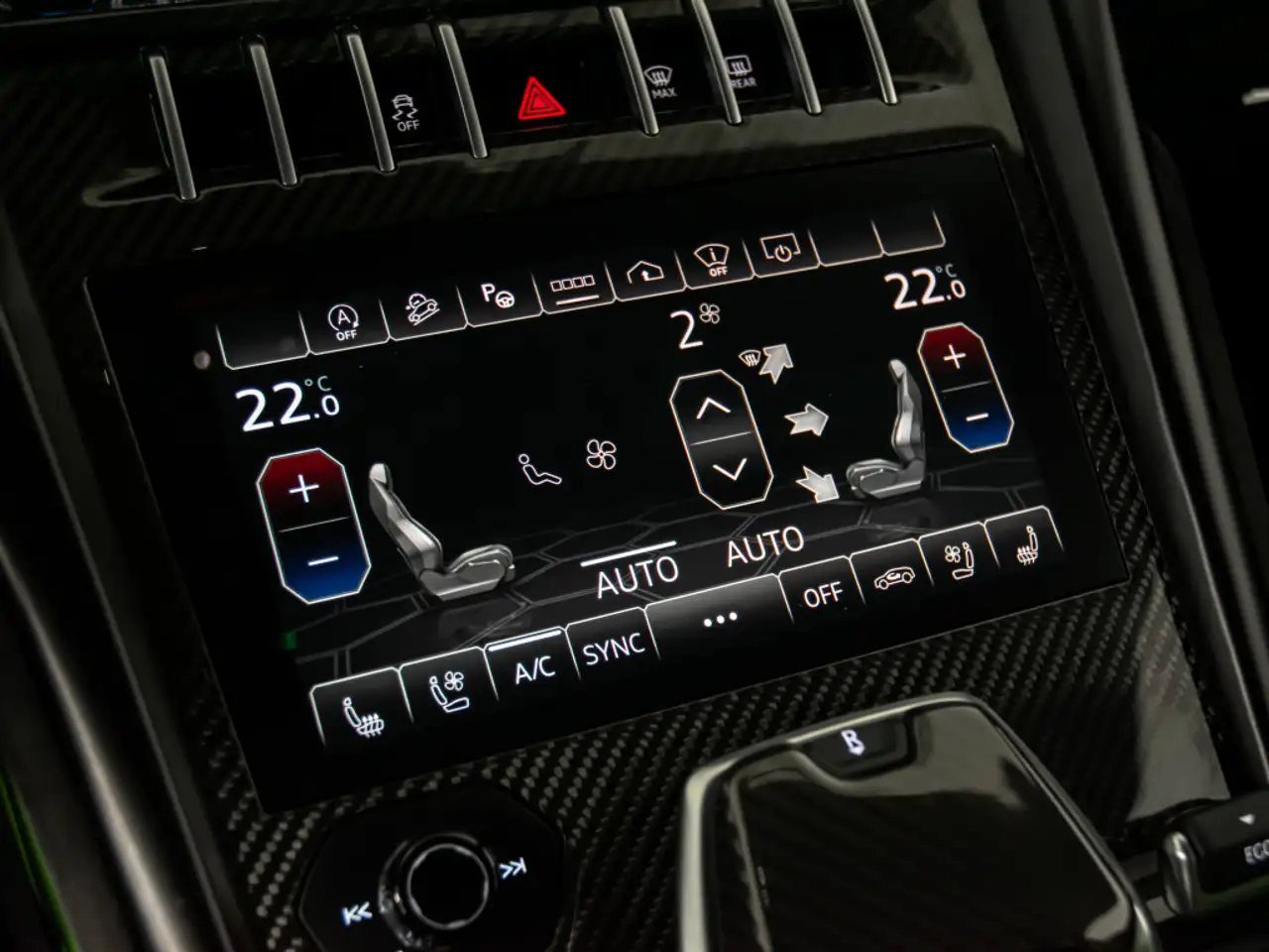 Lamborghini Urus - Image 23