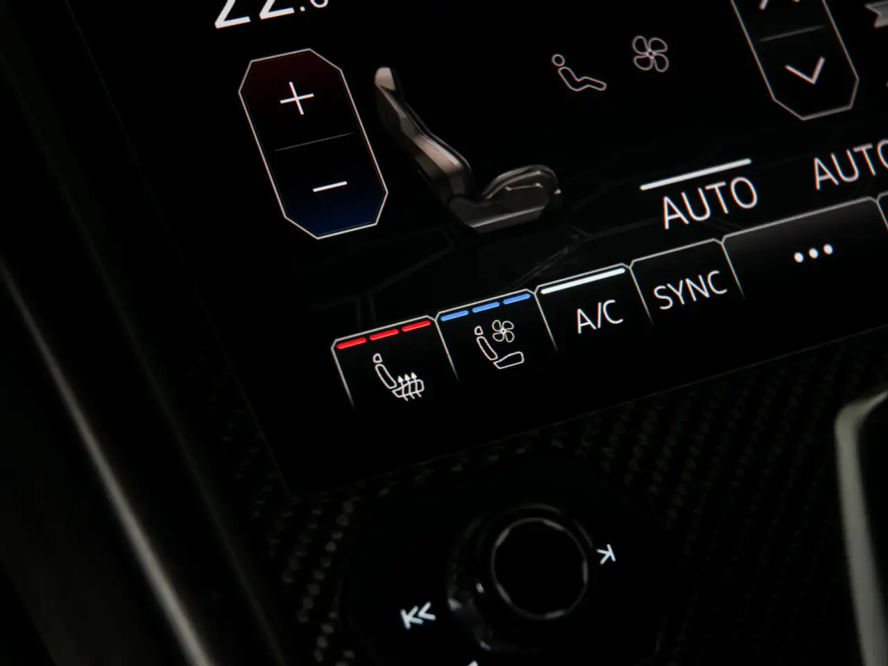 Lamborghini Urus - Image 24