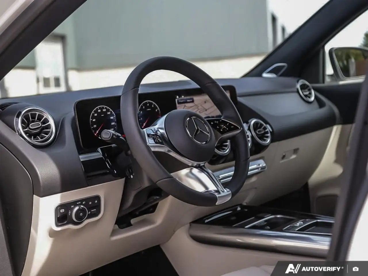 Mercedes-Benz GLA - Image 13