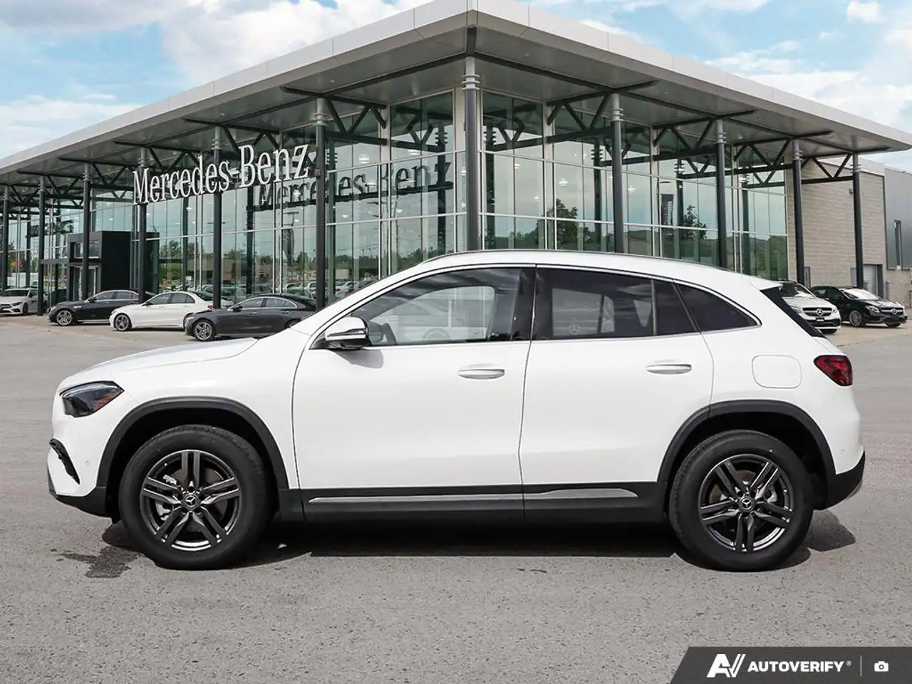 Mercedes-Benz GLA - Image 3